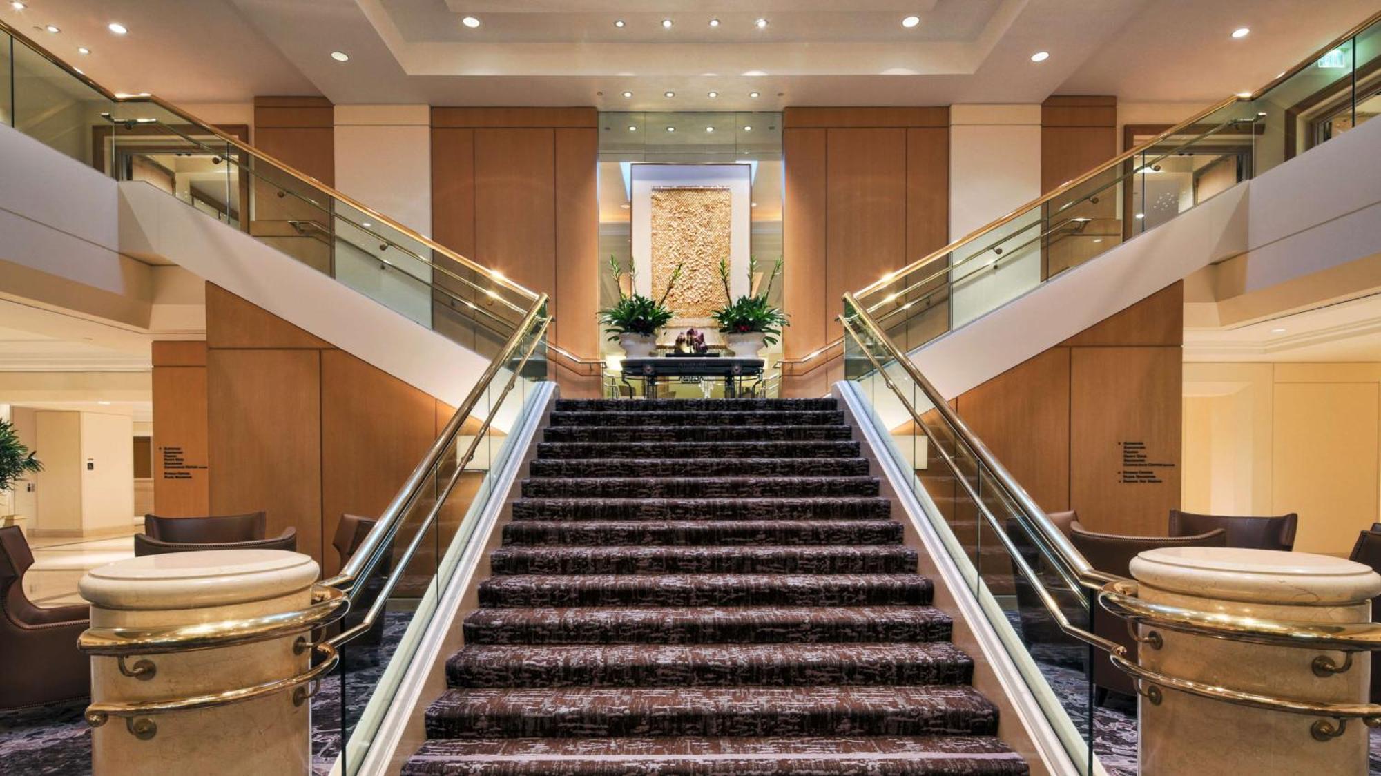 Hilton Angeles Airport Hotel Los Ángeles