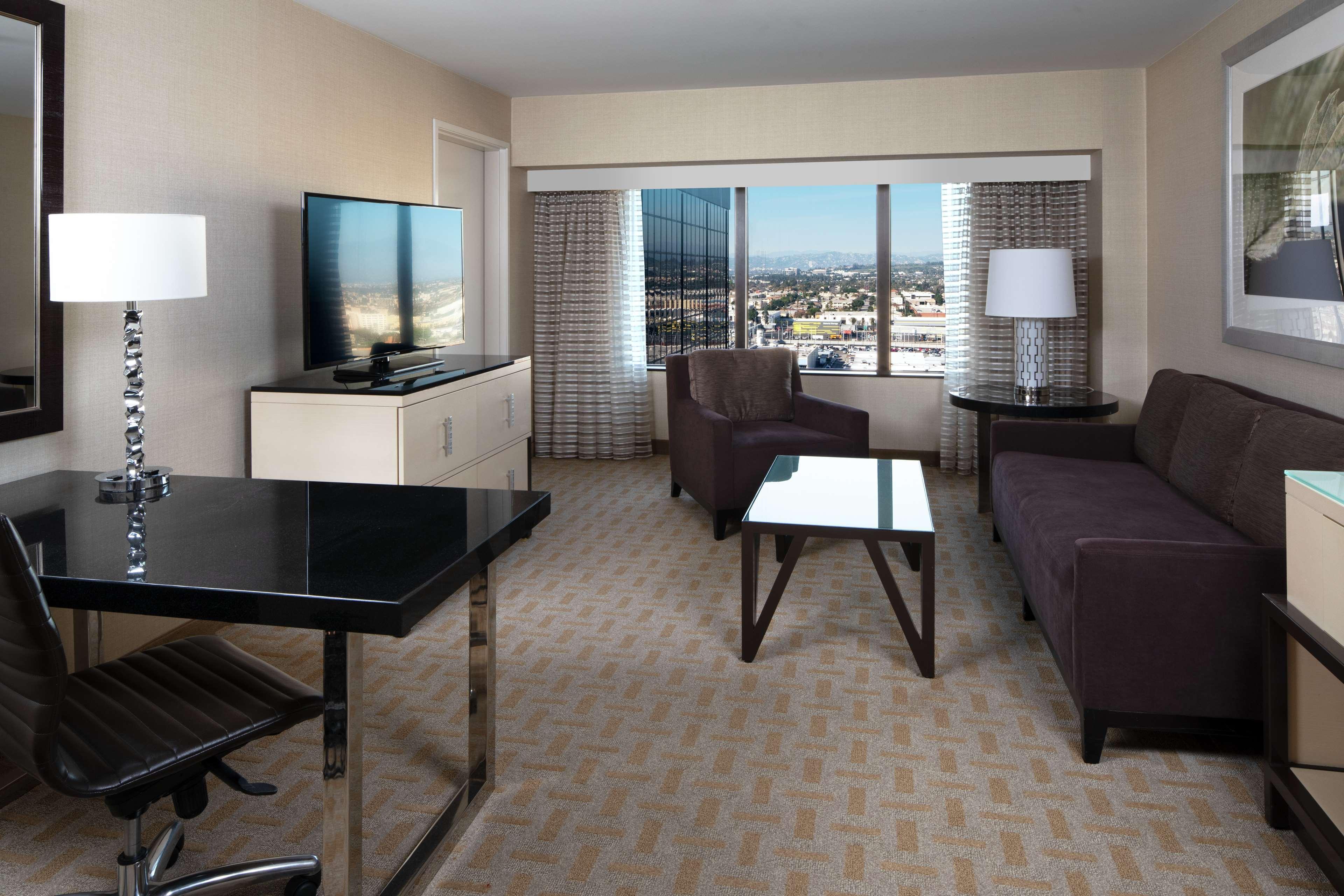 Hotel Hilton Angeles Airport Los Angeles