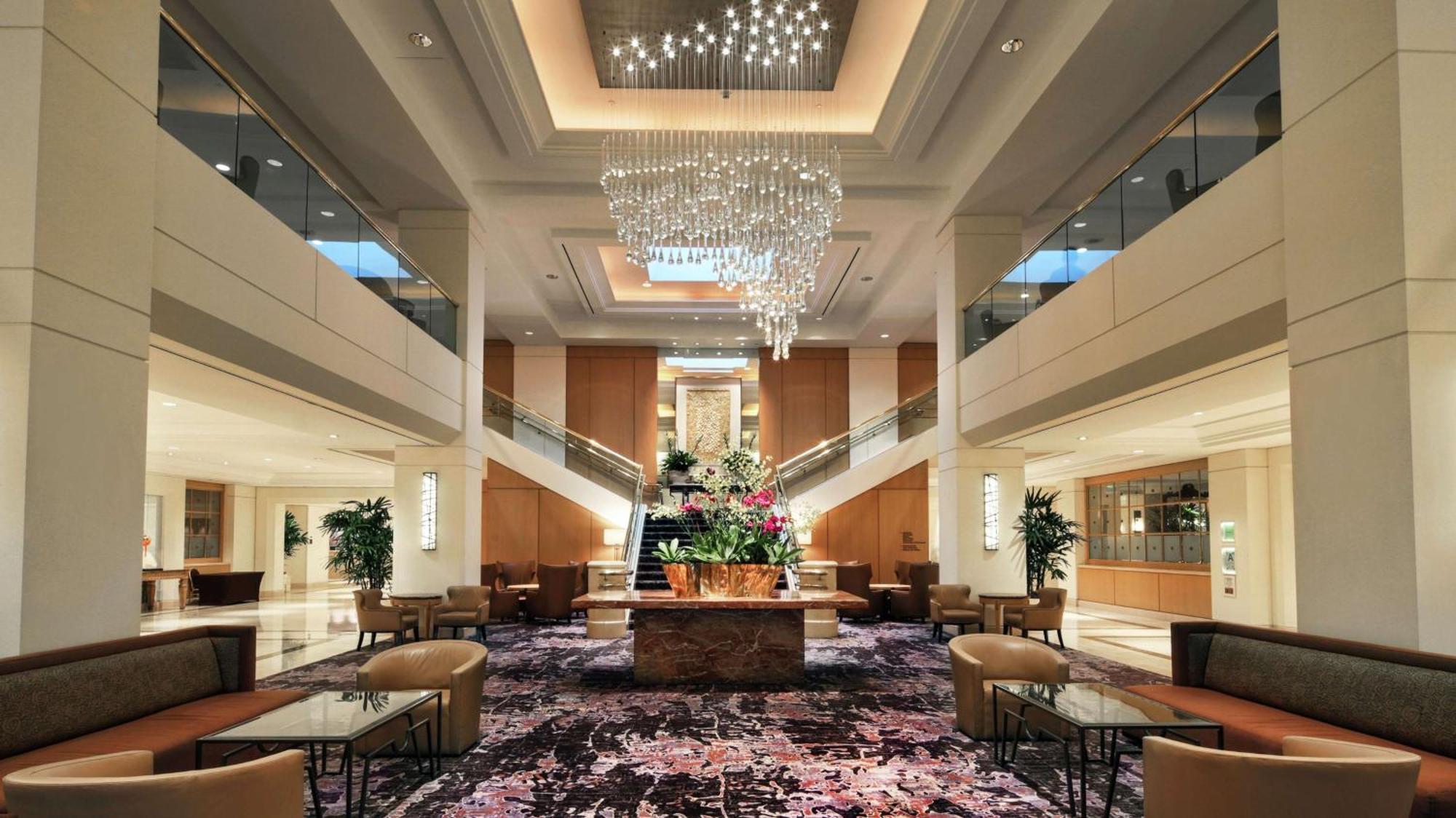 Hilton Angeles Airport 4*
