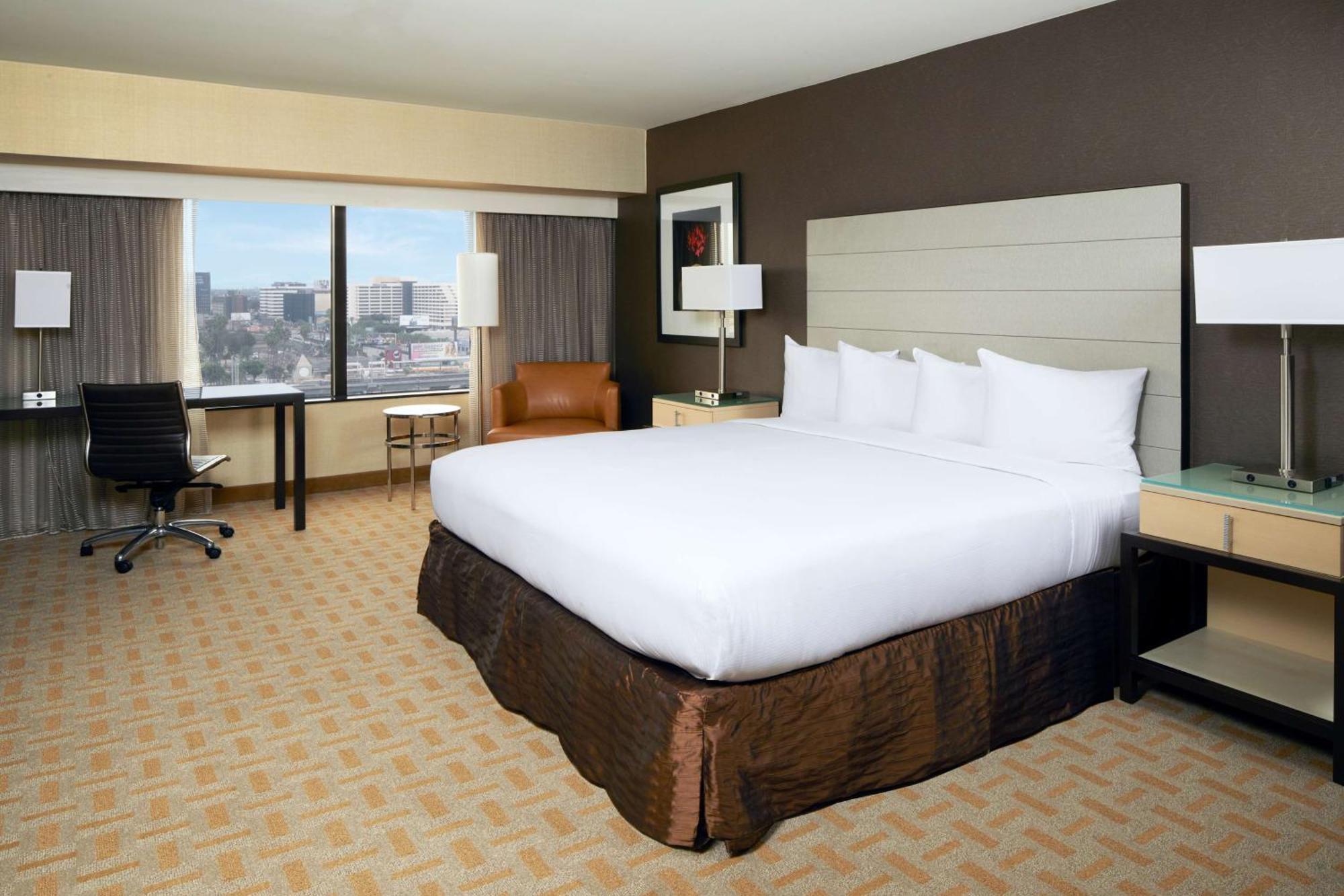 Hotel Hilton Angeles Airport Los Angeles